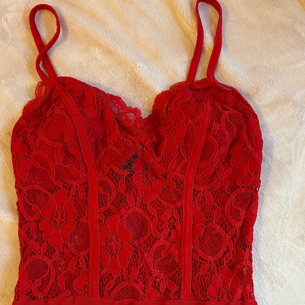 New Look Scarlet Lace Camisole